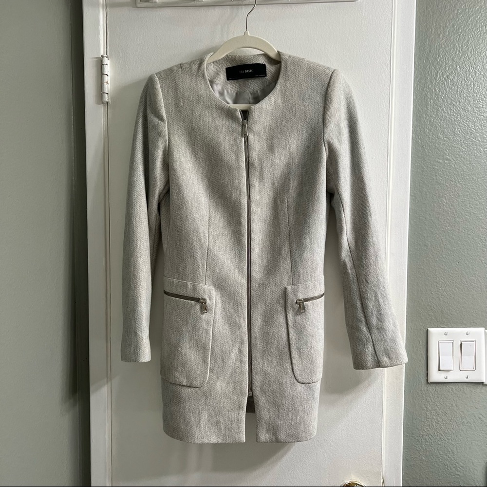 Zara - Fitted Cream Jacket